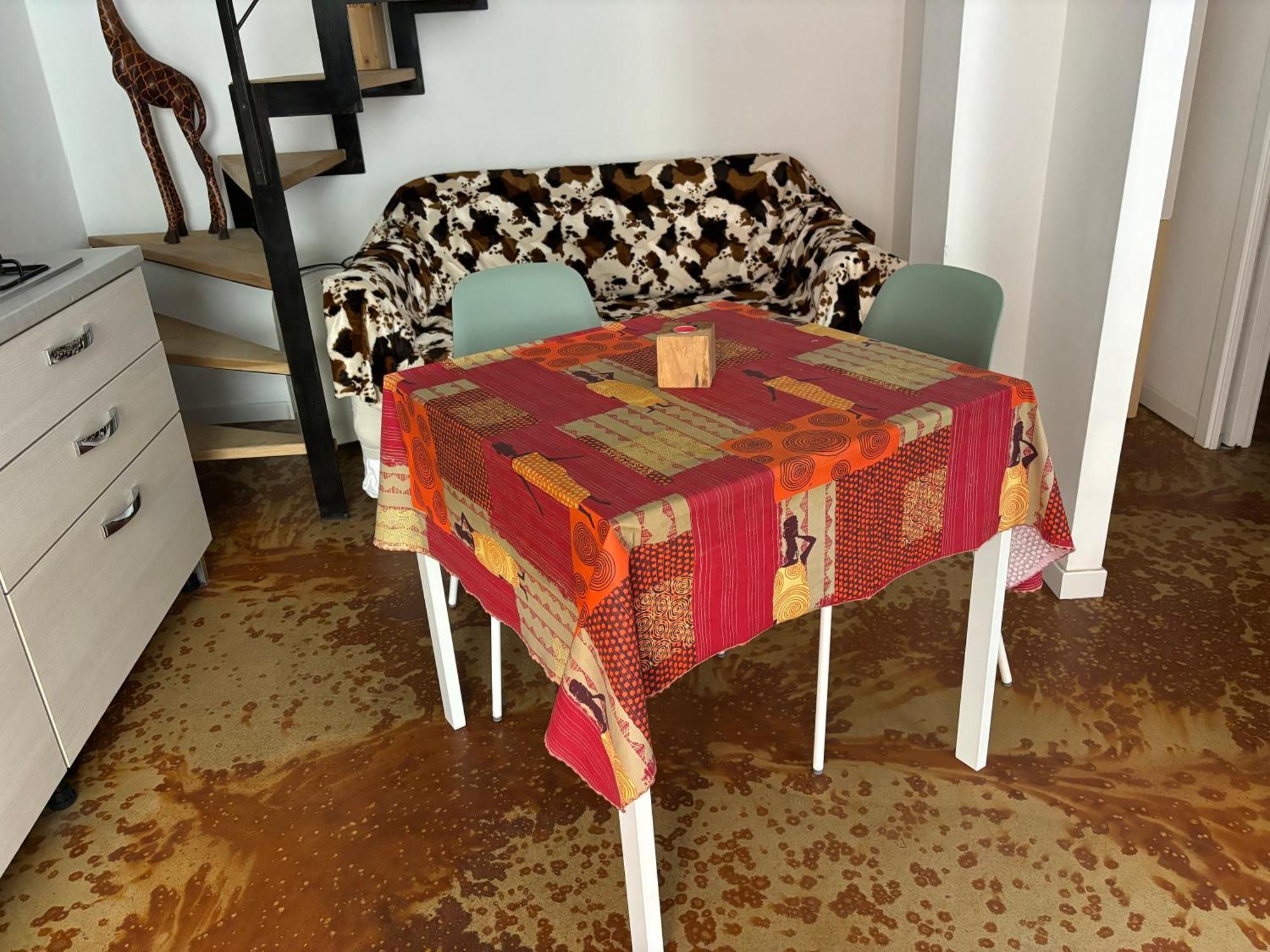 Friendly Africa Room Como Center Extérieur photo